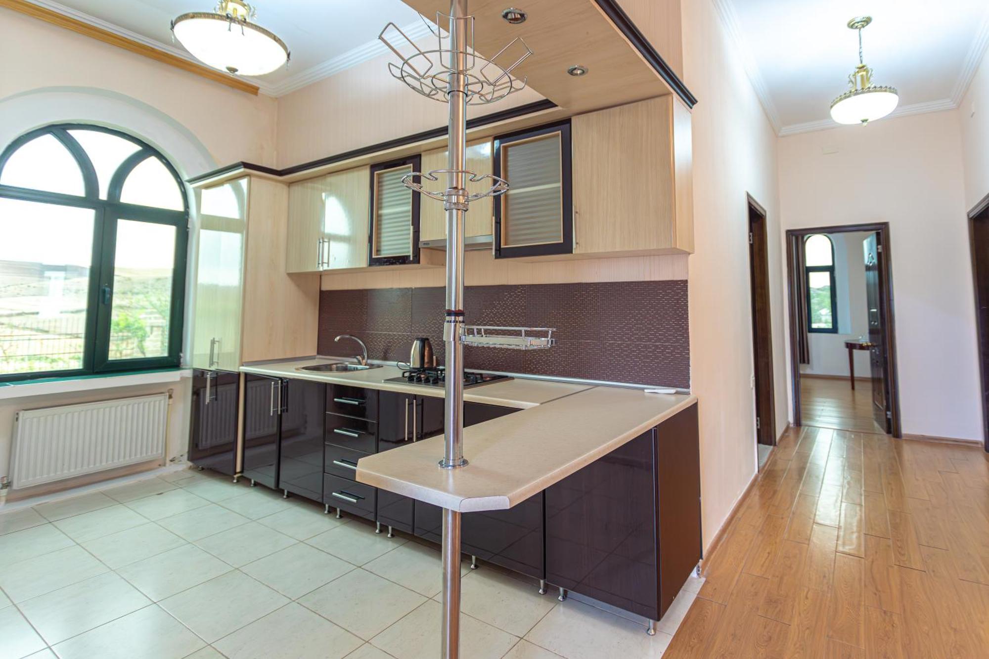 Chabiant Guesthouse Chateau Monolit Ikinci Yeniyol Esterno foto